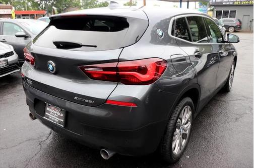 2022 BMW X2 xDrive28i