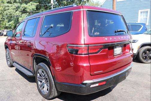 2022 Jeep Wagoneer Series III 4x4