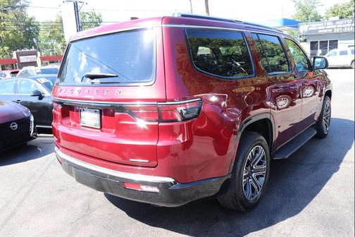 2022 Jeep Wagoneer Series III 4x4