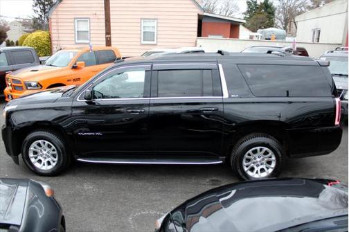 2017 GMC Yukon XL SLT