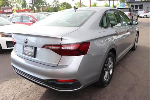 Pyrite Silver Metallic 2024 Volkswagen Jetta 1.5T SE