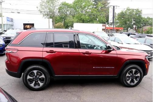 2024 Jeep Grand Cherokee 4xe Base