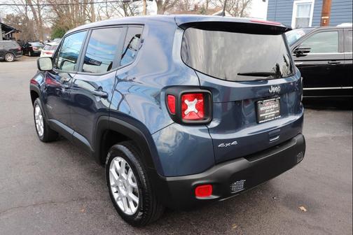 2023 Jeep Renegade Latitude
