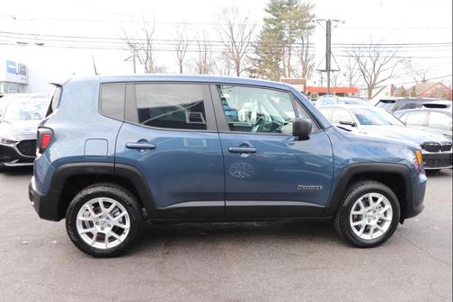 2023 Jeep Renegade Latitude