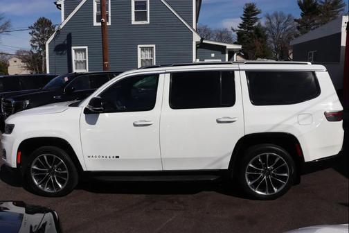 2024 Jeep Wagoneer Series III 4x4