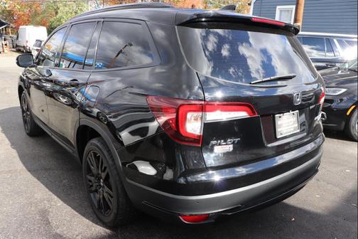 2020 Honda Pilot AWD Black Edition