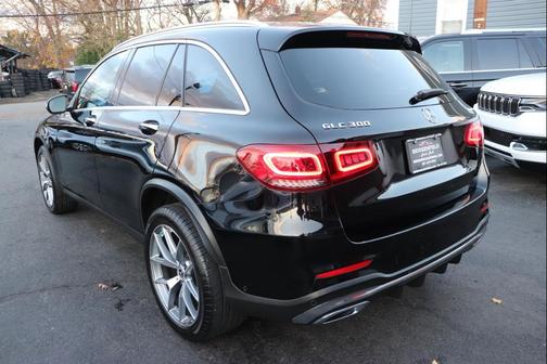 2022 Mercedes-Benz GLC 300 4MATIC