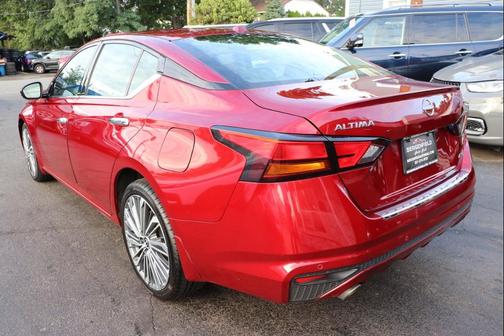 2023 Nissan Altima 2.5 SL