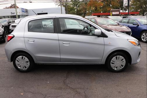 2024 Mitsubishi Mirage ES CVT