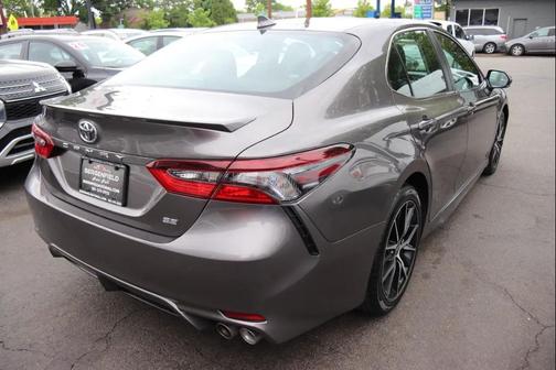 Celestial Silver Metallic 2024 Toyota Camry SE