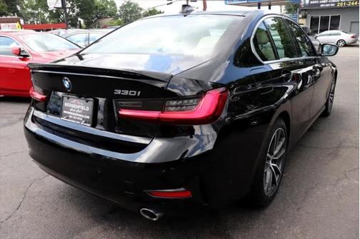 2022 BMW 330 xDrive