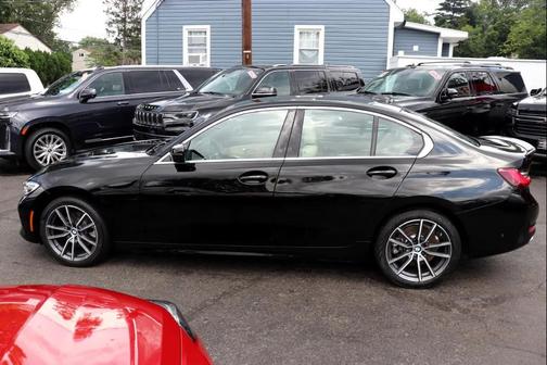 2022 BMW 330 xDrive