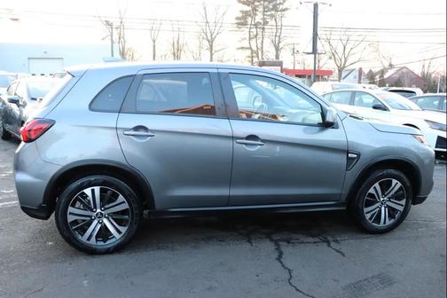 2025 Mitsubishi Outlander Sport 2.0 ES