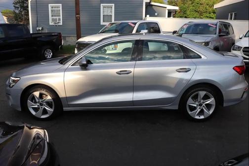 Florett Silver Metallic 2024 Audi A3 Premium