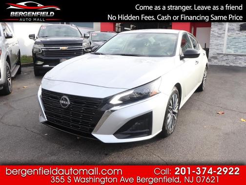 2024 Nissan Altima 2.5 SV