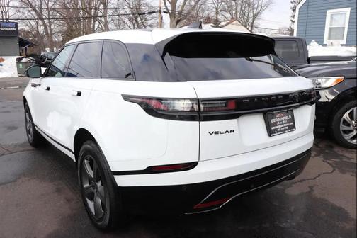 2025 Land Rover Range Rover Velar P250 SE R-Dynamic