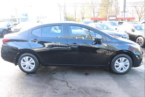 2020 Nissan Versa 1.6 S