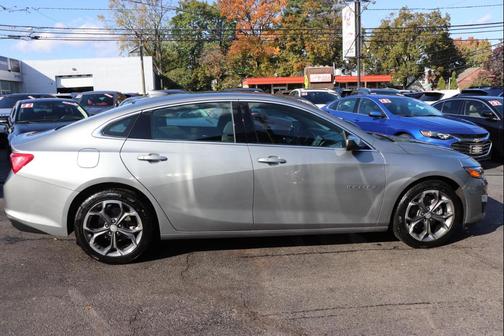 2024 Chevrolet Malibu FWD 1LT