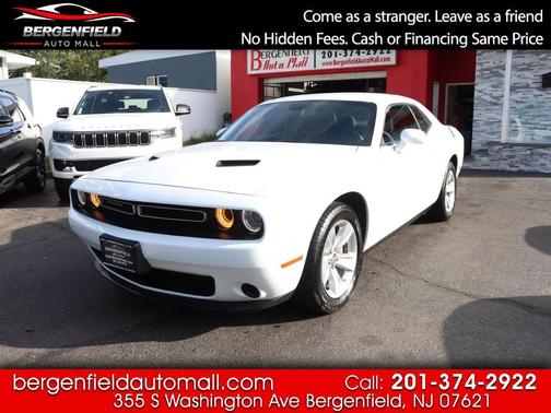 2023 Dodge Challenger SXT