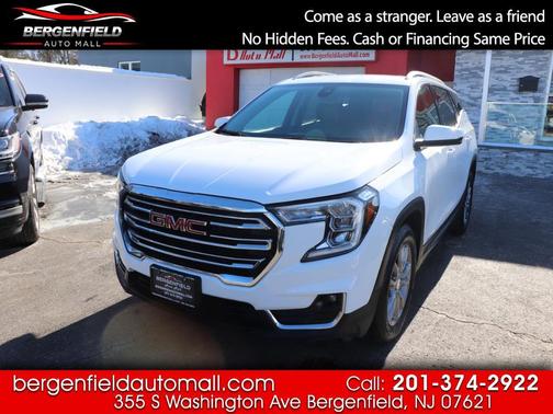2024 GMC Terrain SLT