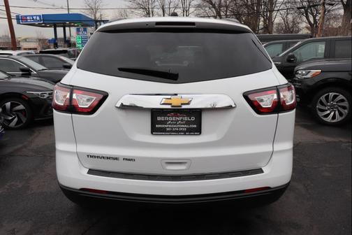 2017 Chevrolet Traverse LS