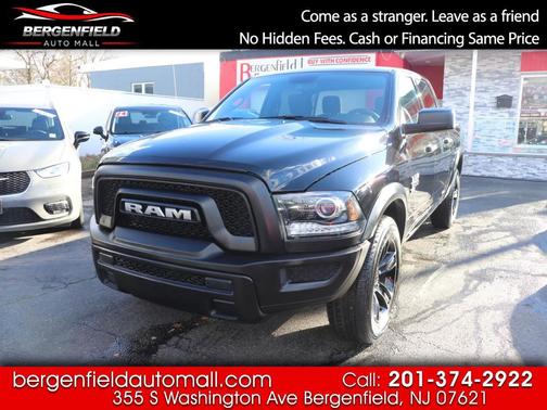 2024 RAM 1500 Classic Warlock Crew Cab 4x2 5'7' Box