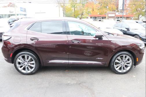 2022 Buick Envision FWD Avenir