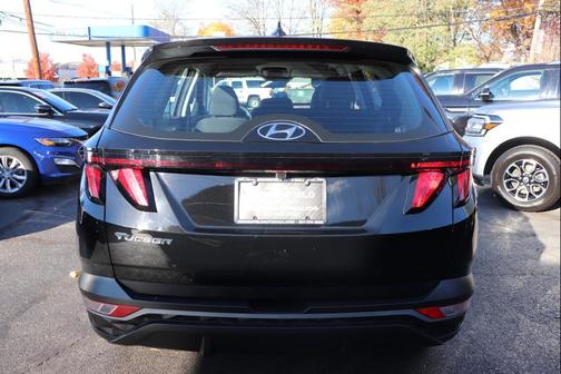 2024 Hyundai TUCSON SE