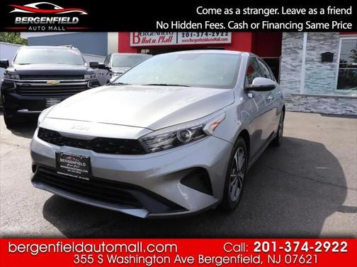 2023 Kia Forte LXS