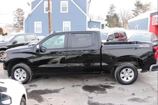 2025 Chevrolet Silverado 1500 LT