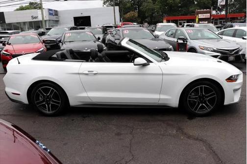 2023 Ford Mustang EcoBoost