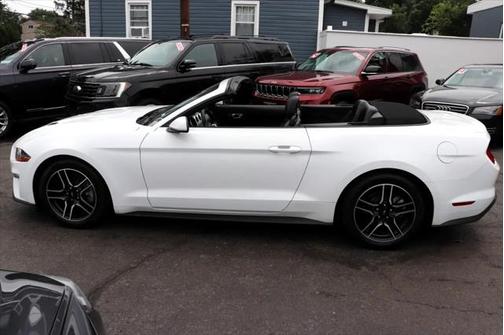 2023 Ford Mustang EcoBoost