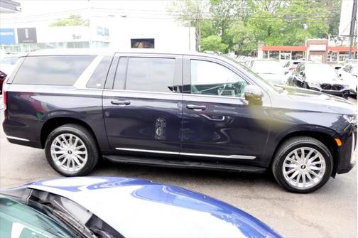 2023 Cadillac Escalade ESV Premium Luxury