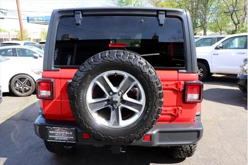 2021 Jeep Wrangler Unlimited Sahara