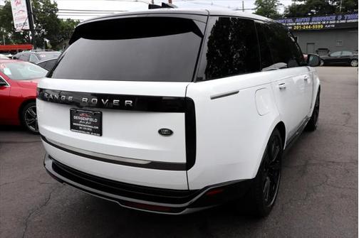 2023 Land Rover Range Rover P400 SE