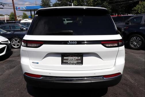 2024 Jeep Grand Cherokee 4xe Base