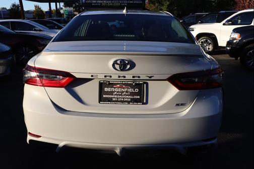 2023 Toyota Camry SE