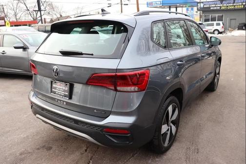 2024 Volkswagen Taos 1.5T S