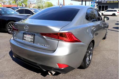 2018 Lexus IS 300 Base
