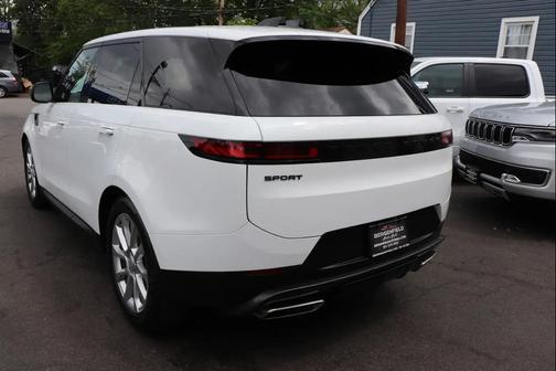 White 2025 Land Rover Range Rover Sport SE