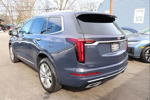 2025 Cadillac XT6 Premium Luxury AWD