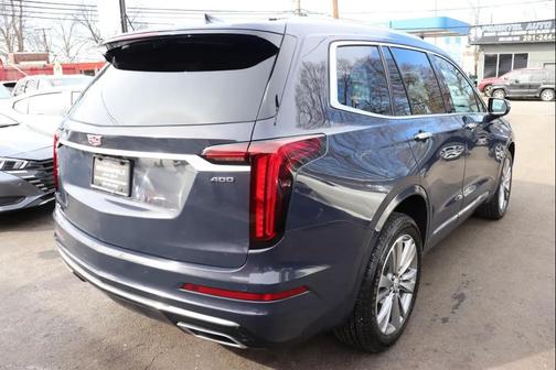 2025 Cadillac XT6 Premium Luxury AWD