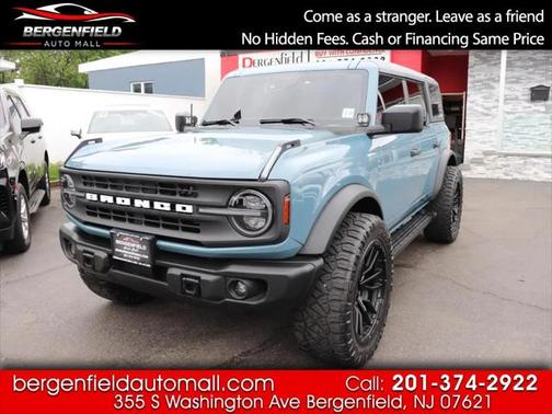 2022 Ford Bronco Black Diamond