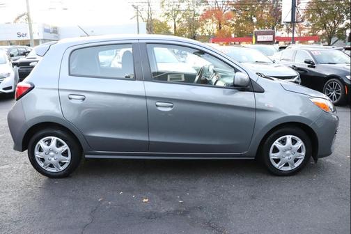 2022 Mitsubishi Mirage ES CVT