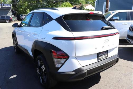 White 2024 Hyundai KONA SEL AWD