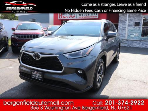 2021 Toyota Highlander XLE