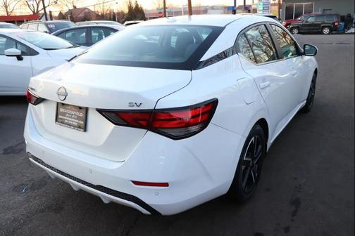 2024 Nissan Sentra SV