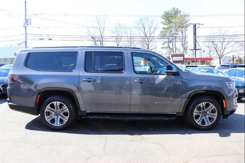 Gray 2024 Jeep Wagoneer L Series II 4x4