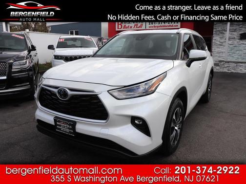2023 Toyota Highlander XSE