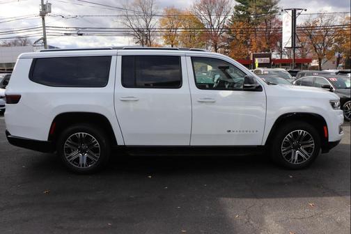 2024 Jeep Wagoneer L Series II 4x4